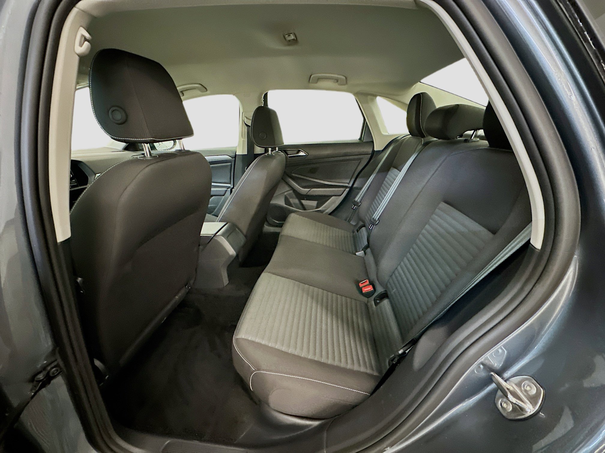 Used 2024 Volkswagen Jetta S image 28