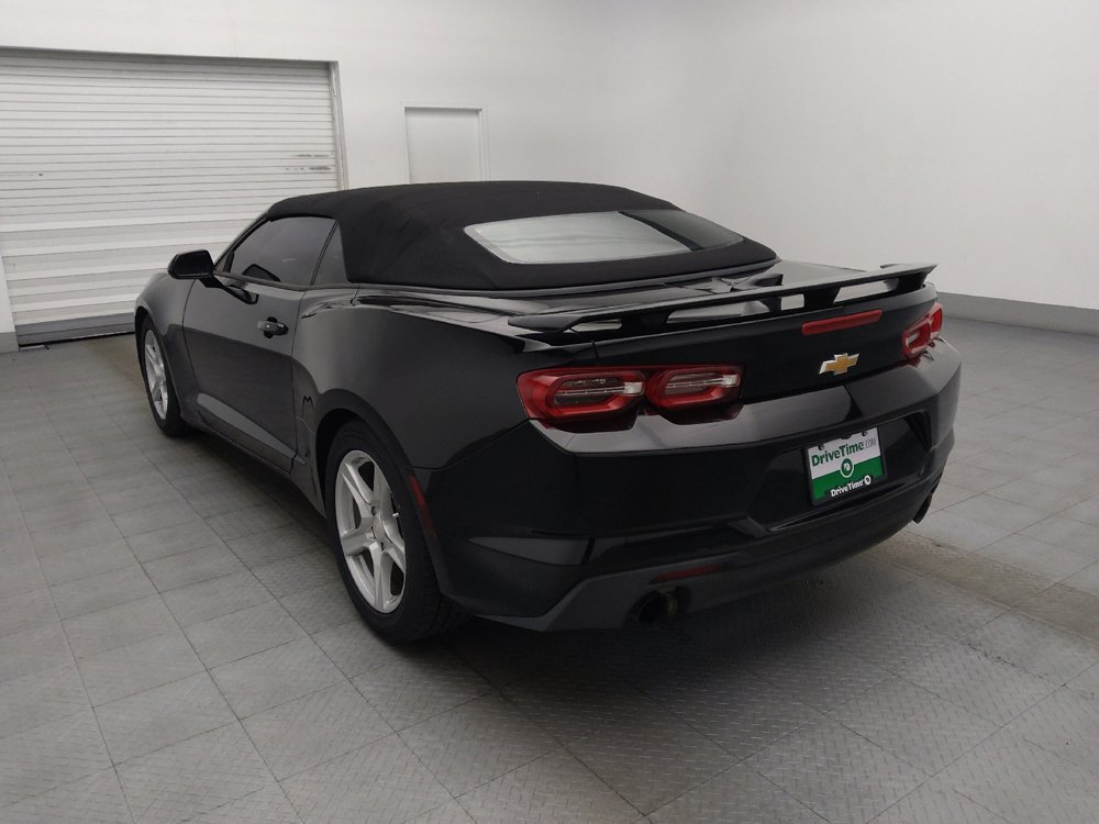 Used 2020 Chevrolet Camaro LT RWD image 5