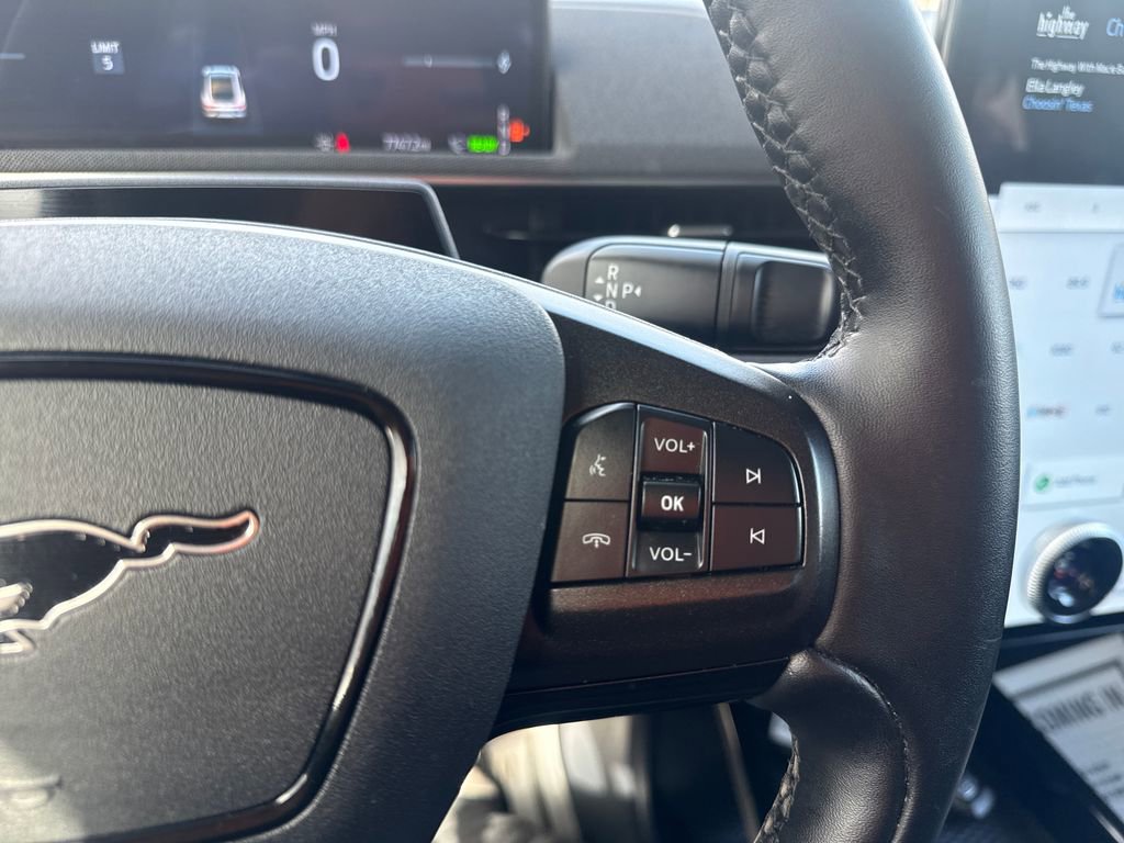 Used 2025 Ford Mustang Mach-E Select image 19