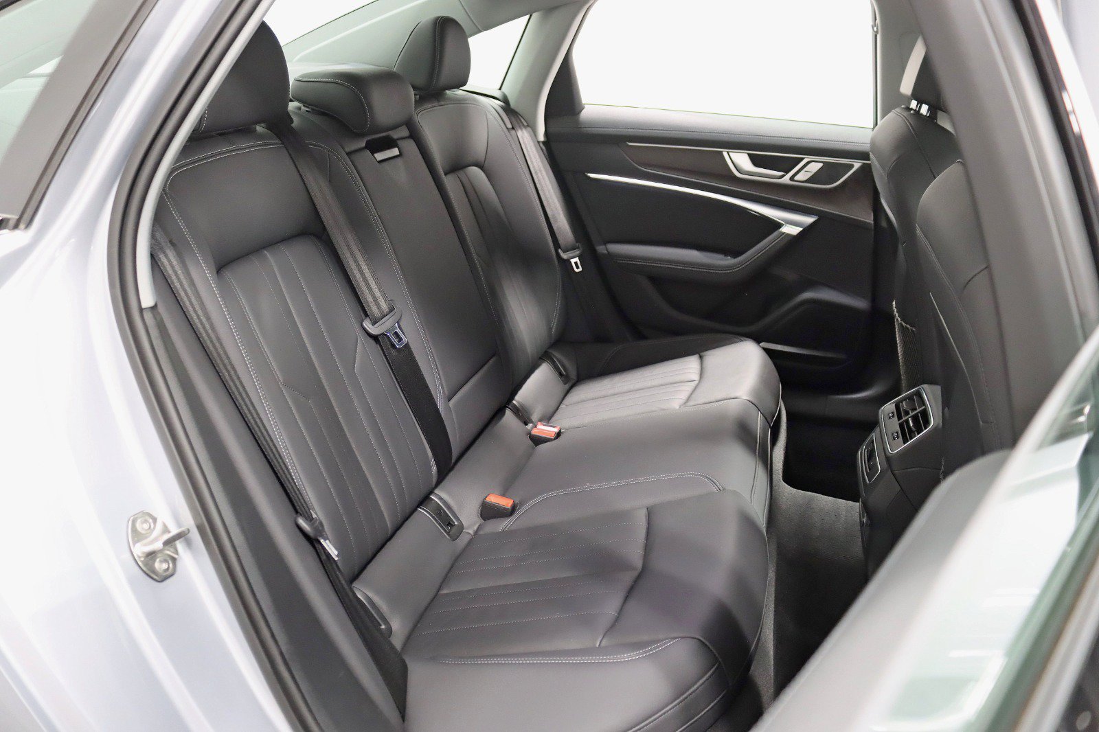 Used 2020 Audi A6 2.0T Premium Plus AWD/4WD image 30