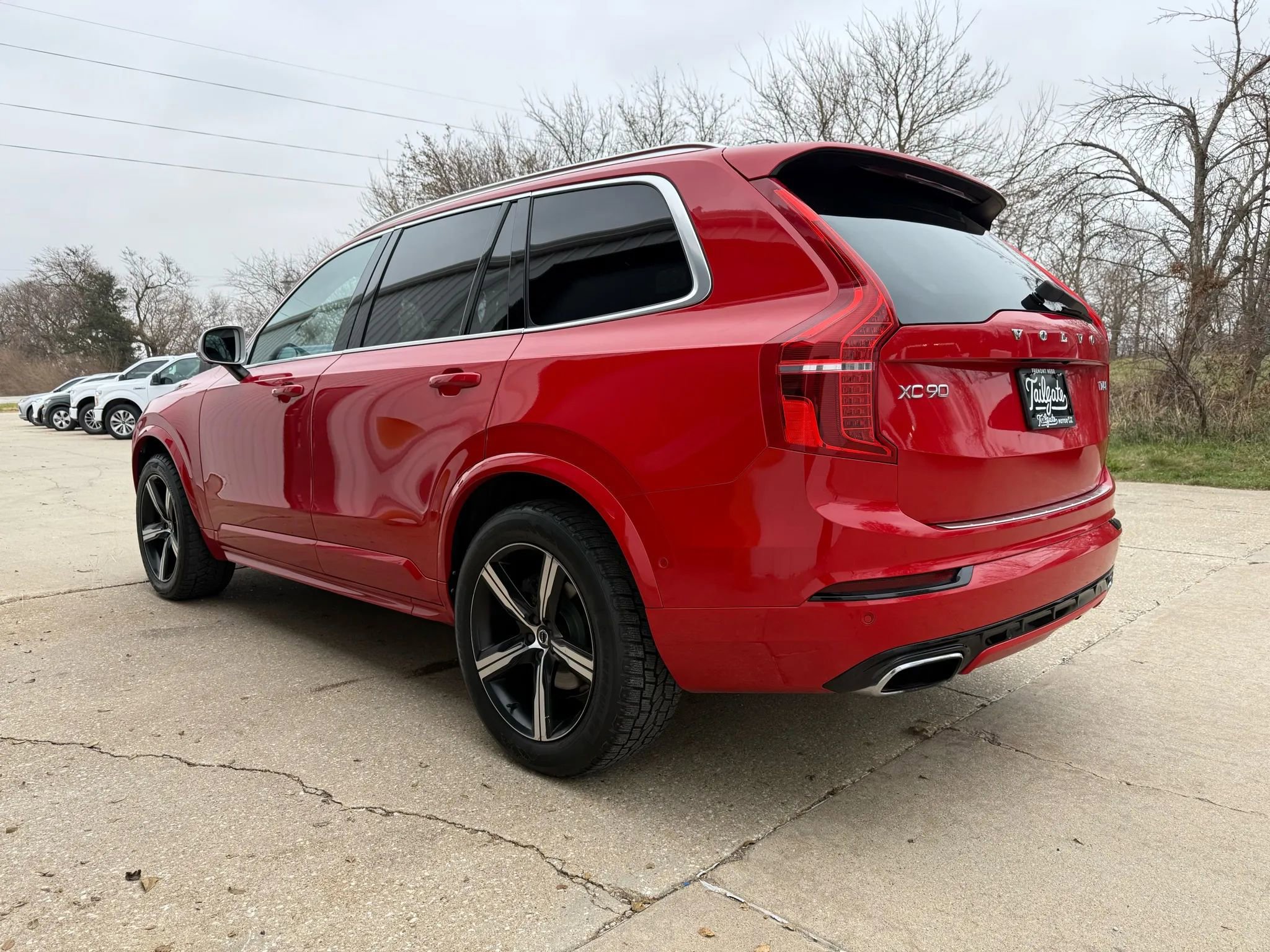 Used 2017 Volvo XC90 T6 R-Design w/ Vision Package image 5