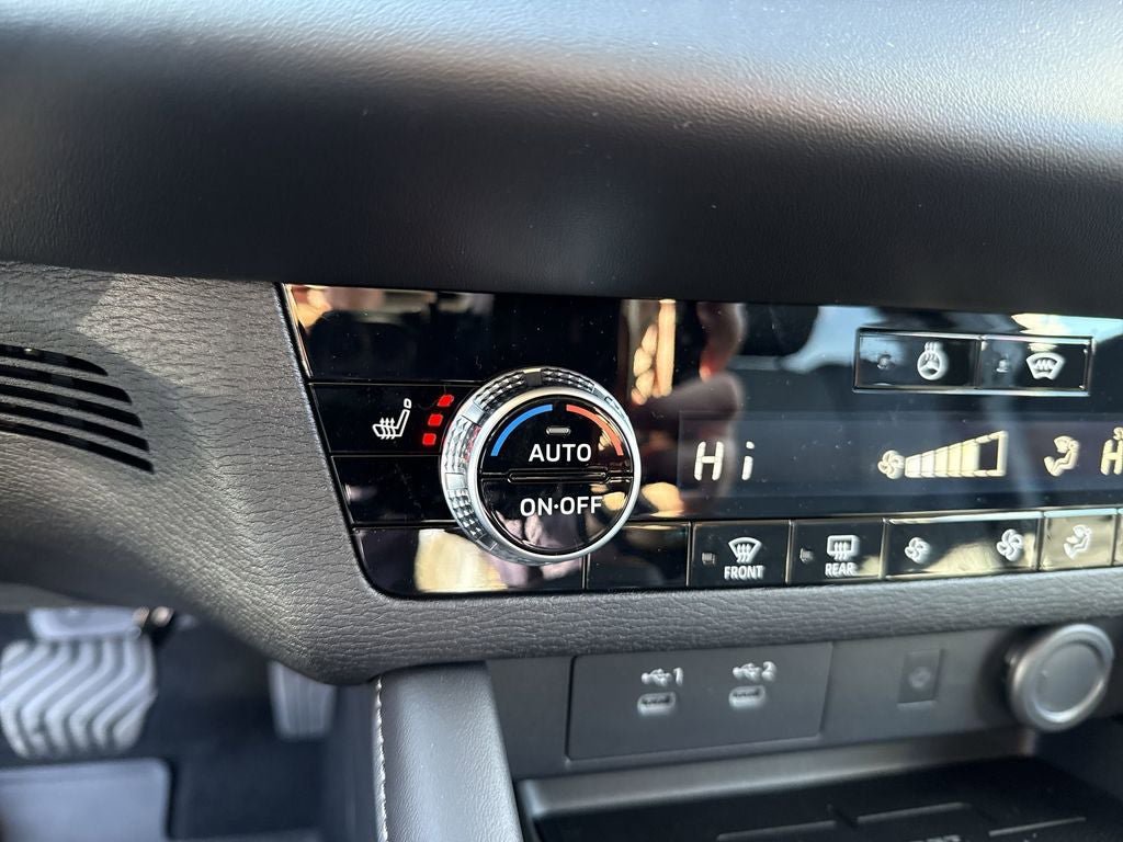 New 2026 Mitsubishi Outlander Trail Edition image 35