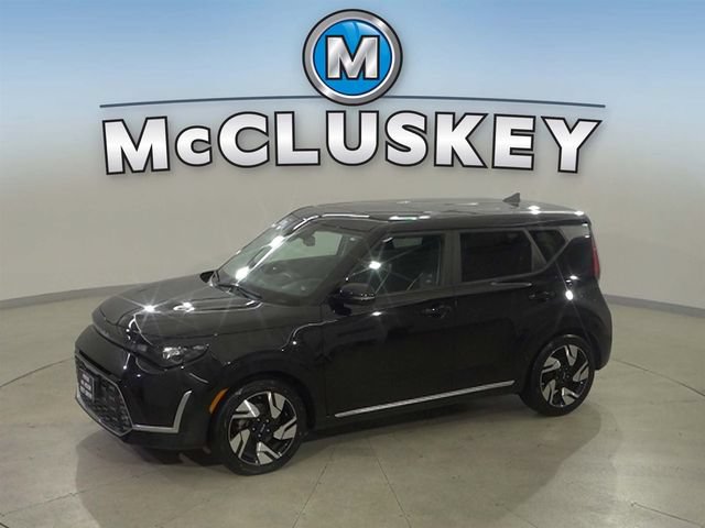 Used 2023 Kia Soul GT-Line FWD image 1