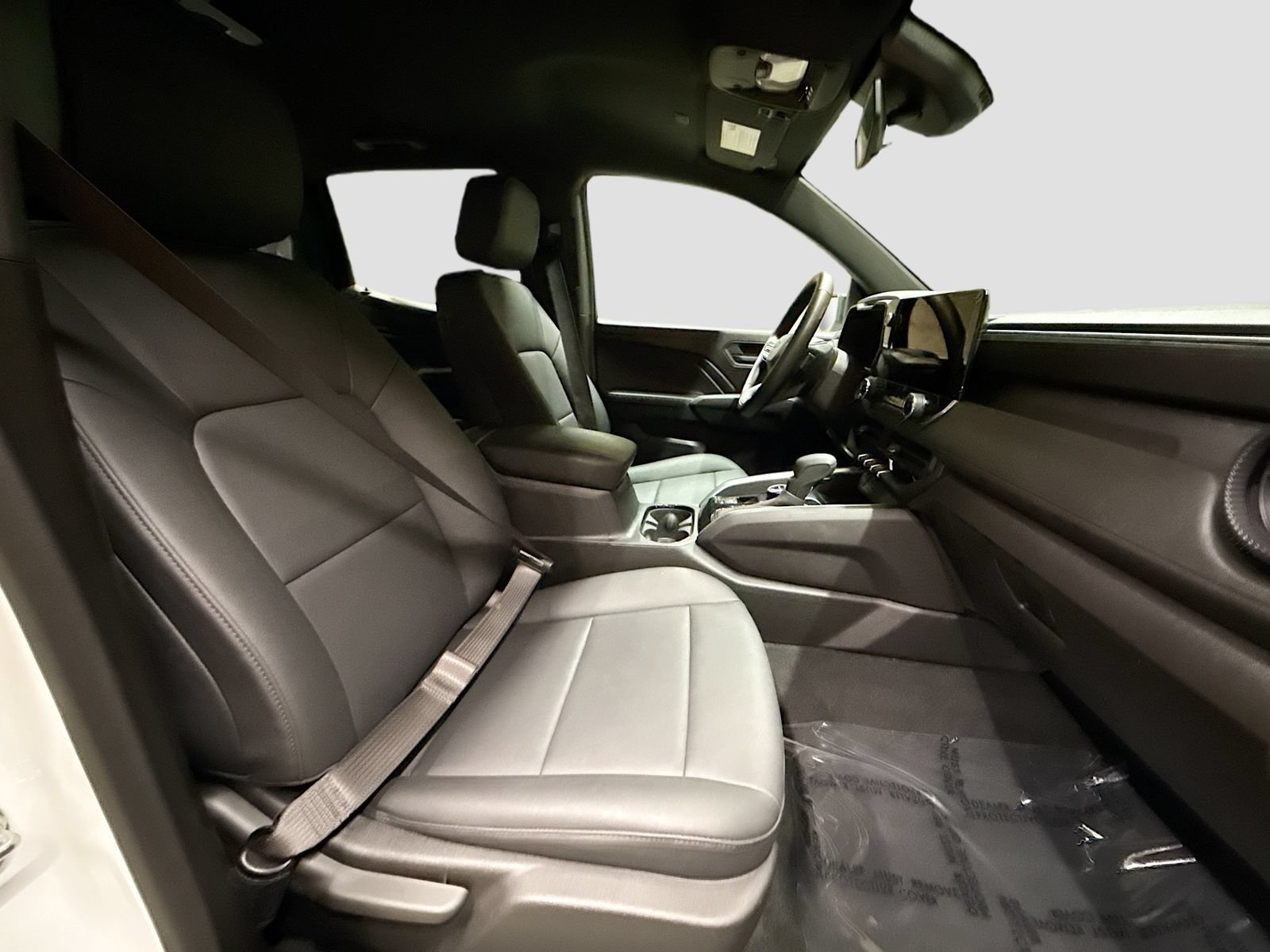 Used 2024 Chevrolet Colorado Trail Boss w/ Advanced Trailering Package AWD/4WD image 30