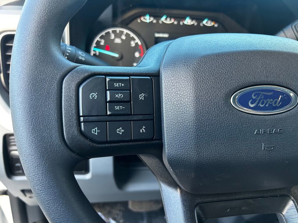 New 2026 Ford F350 XLT w/ FX4 Off-Road Package image 9