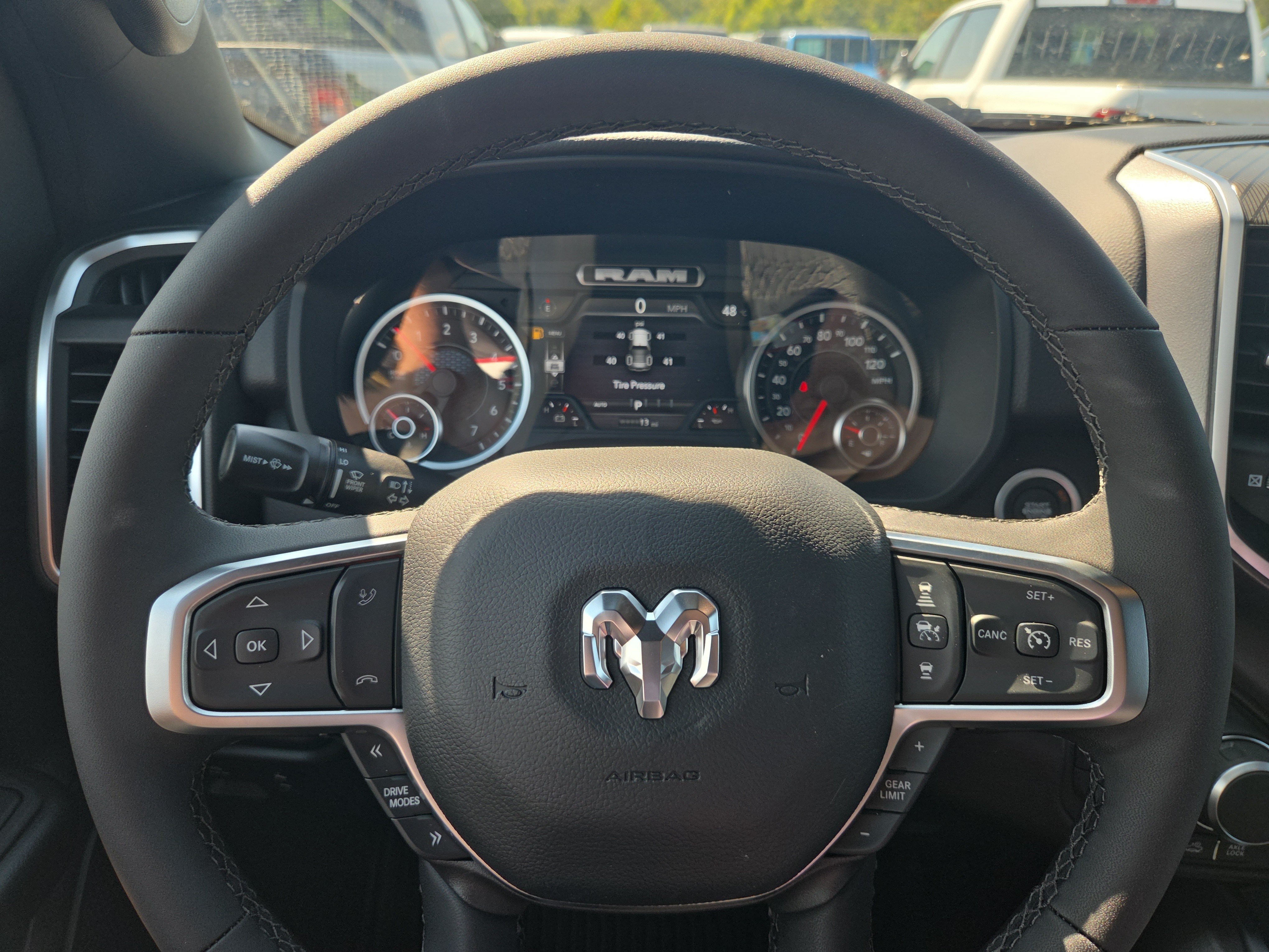 New 2026 RAM 1500 Big Horn w/ Back Country Package AWD/4WD image 9