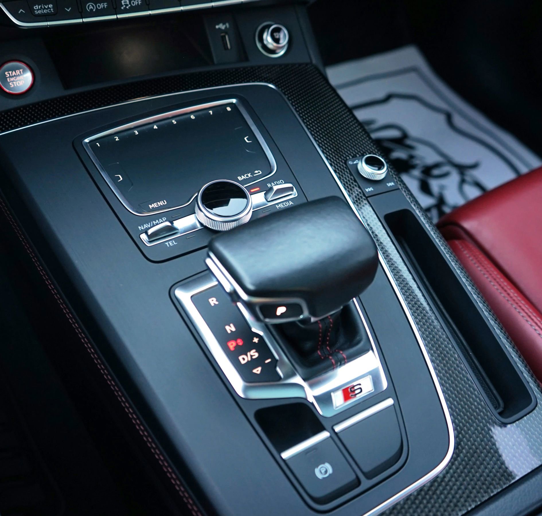 Used 2018 Audi SQ5 Premium Plus w/ S Sport Package image 26