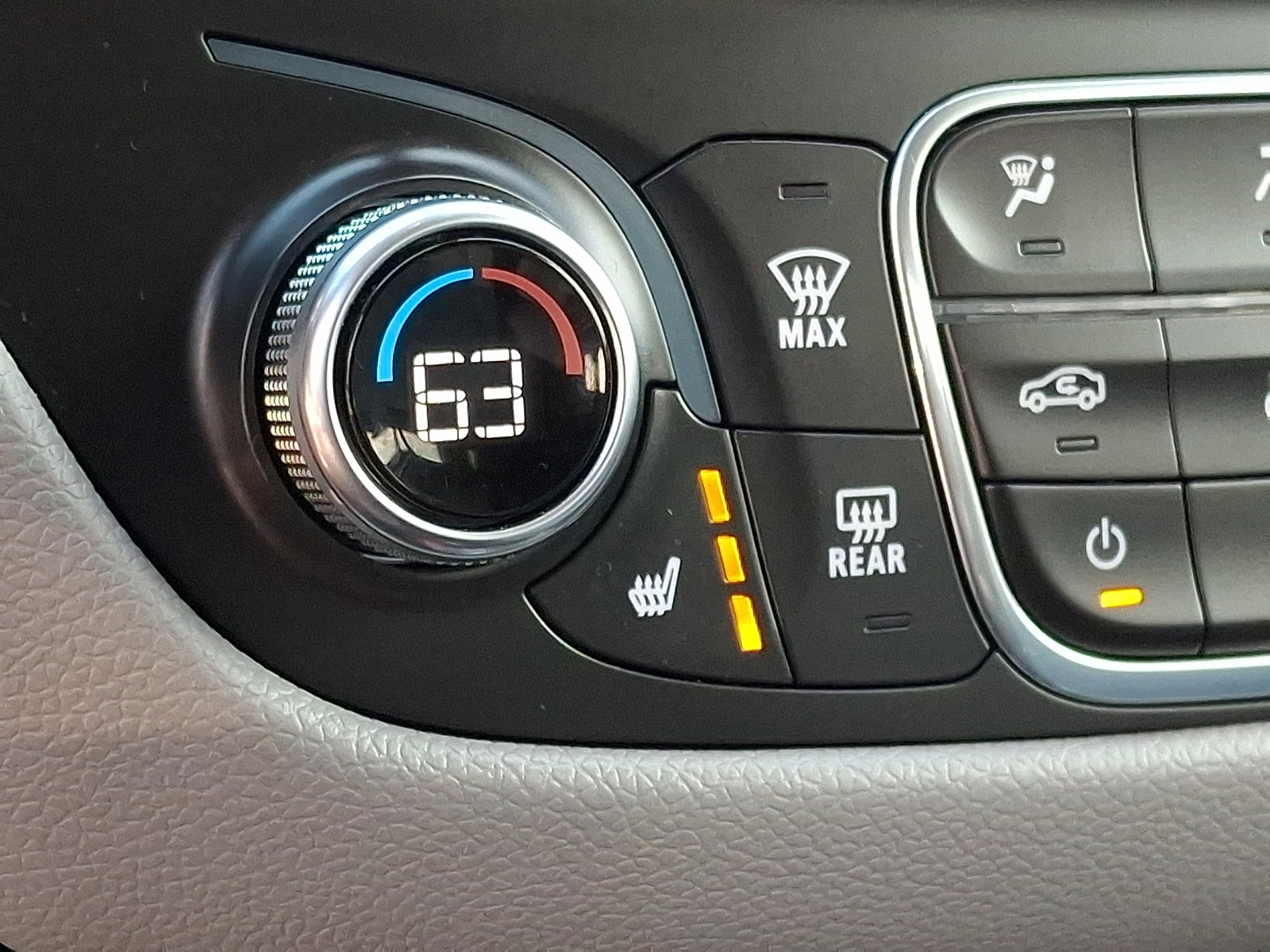 Used 2019 Chevrolet Equinox LT AWD/4WD image 27