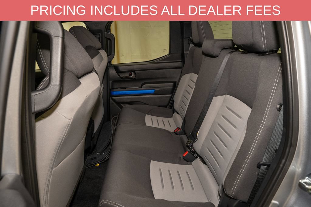 Certified 2025 Toyota Tacoma TRD Off-Road AWD/4WD image 7