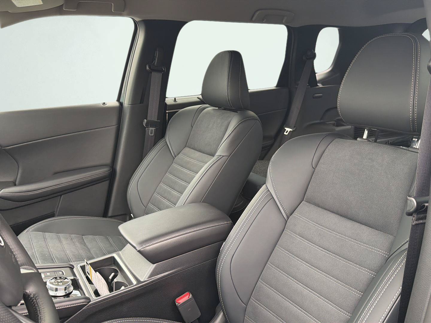 New 2026 Nissan Rogue SL AWD/4WD image 9