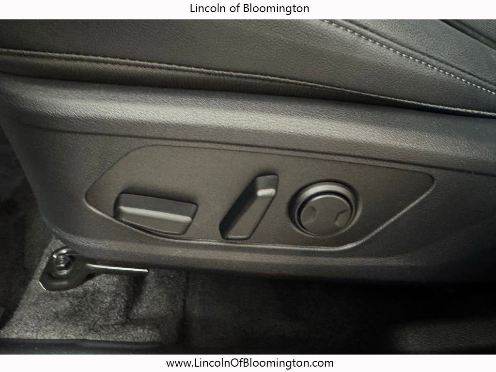 Used 2025 Kia Sportage SX Prestige image 40