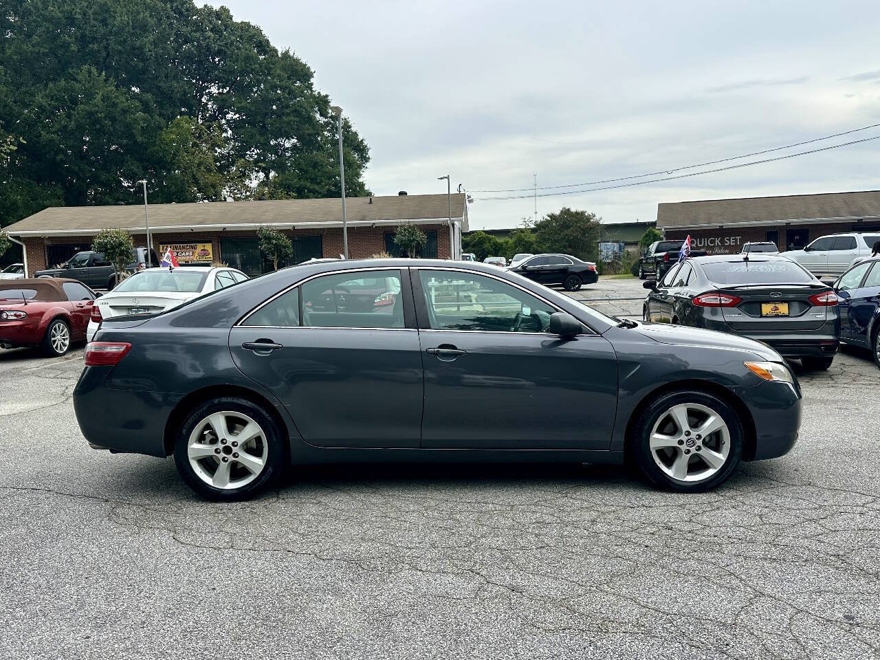 Used 2009 Toyota Camry XLE FWD image 8