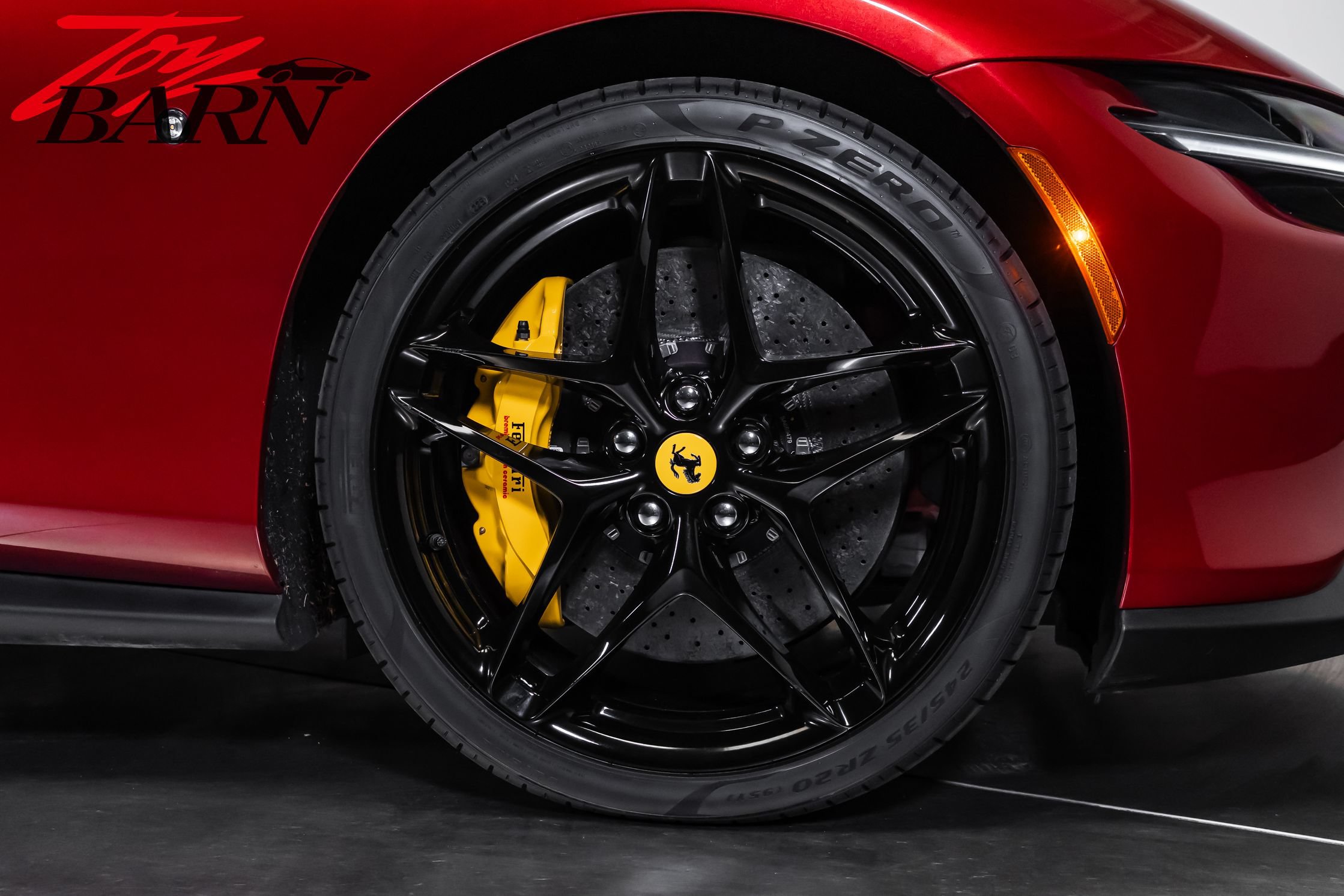 Used 2022 Ferrari Roma RWD image 16