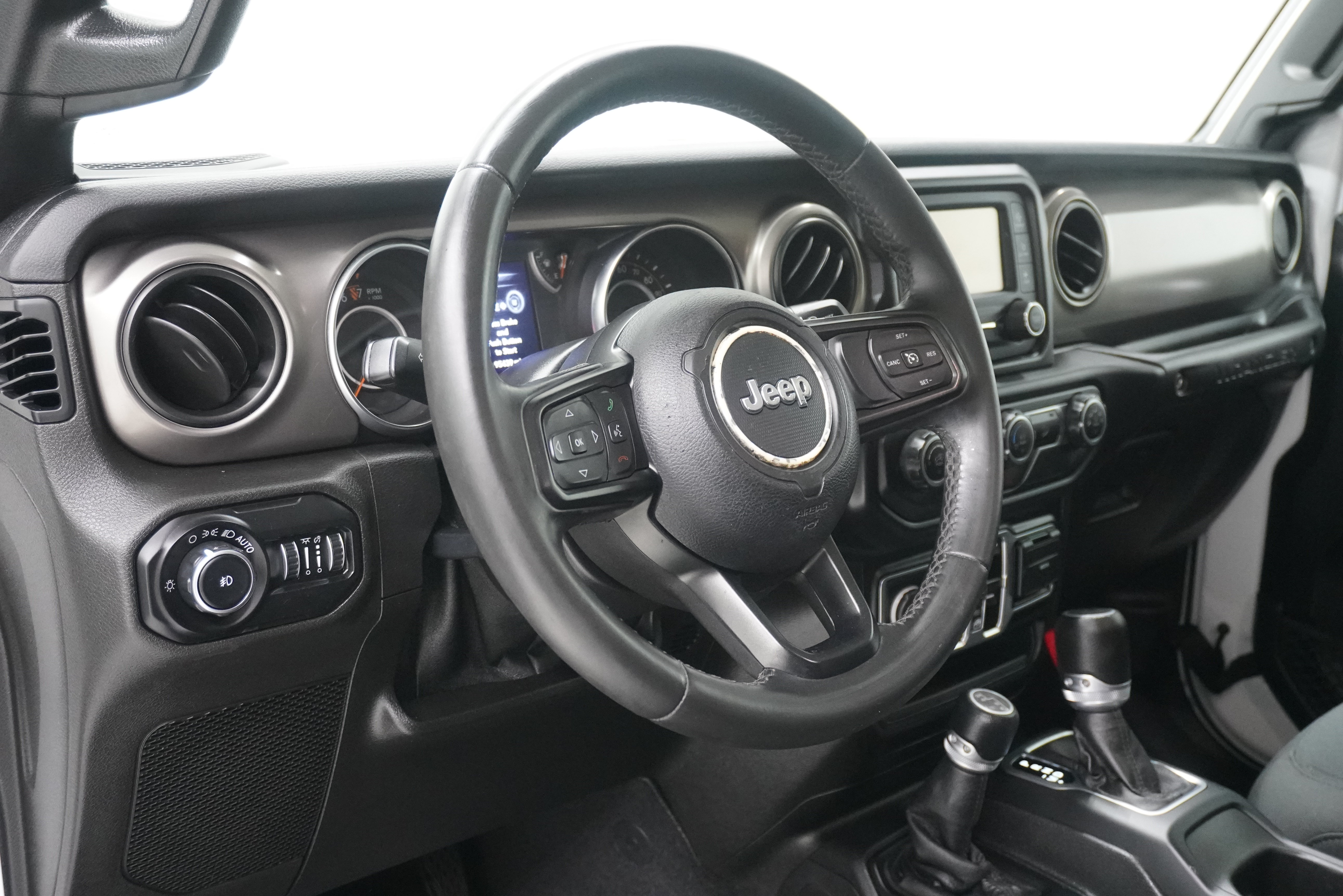 Used 2019 Jeep Wrangler Unlimited Sport S AWD/4WD image 12