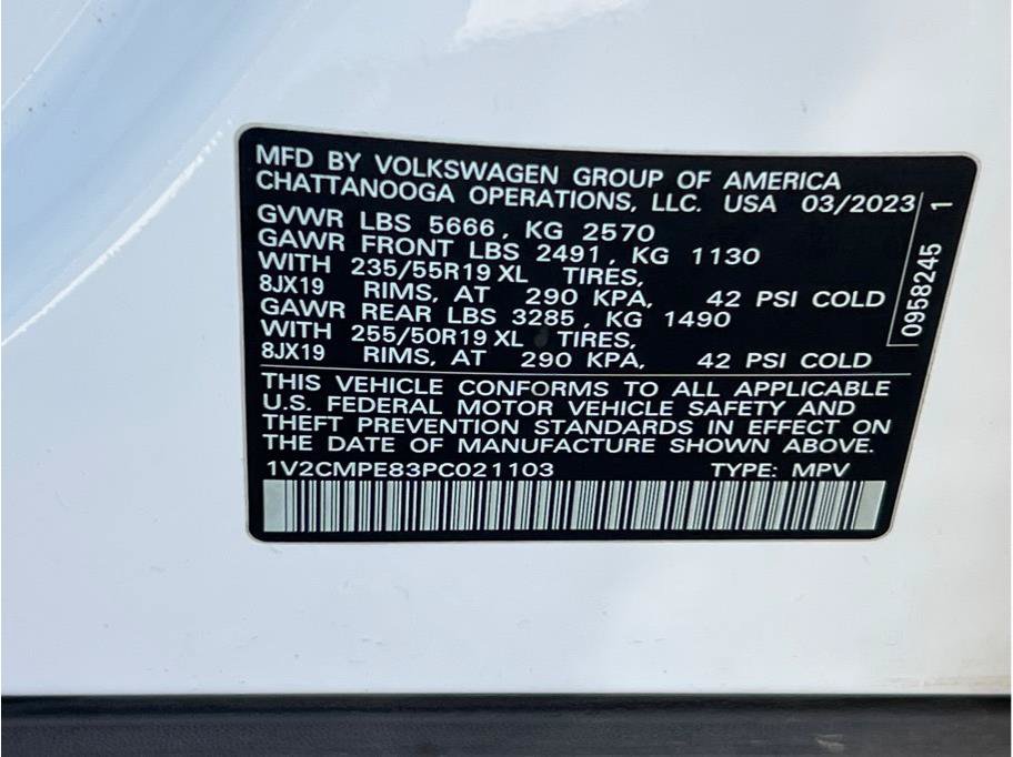 Used 2023 Volkswagen ID.4 Pro RWD image 19