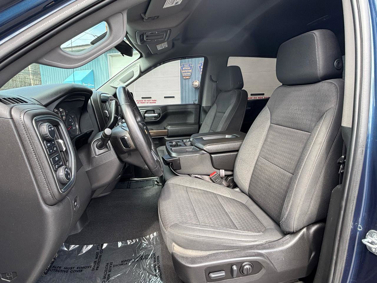 Used 2022 Chevrolet Silverado 1500 LT image 15