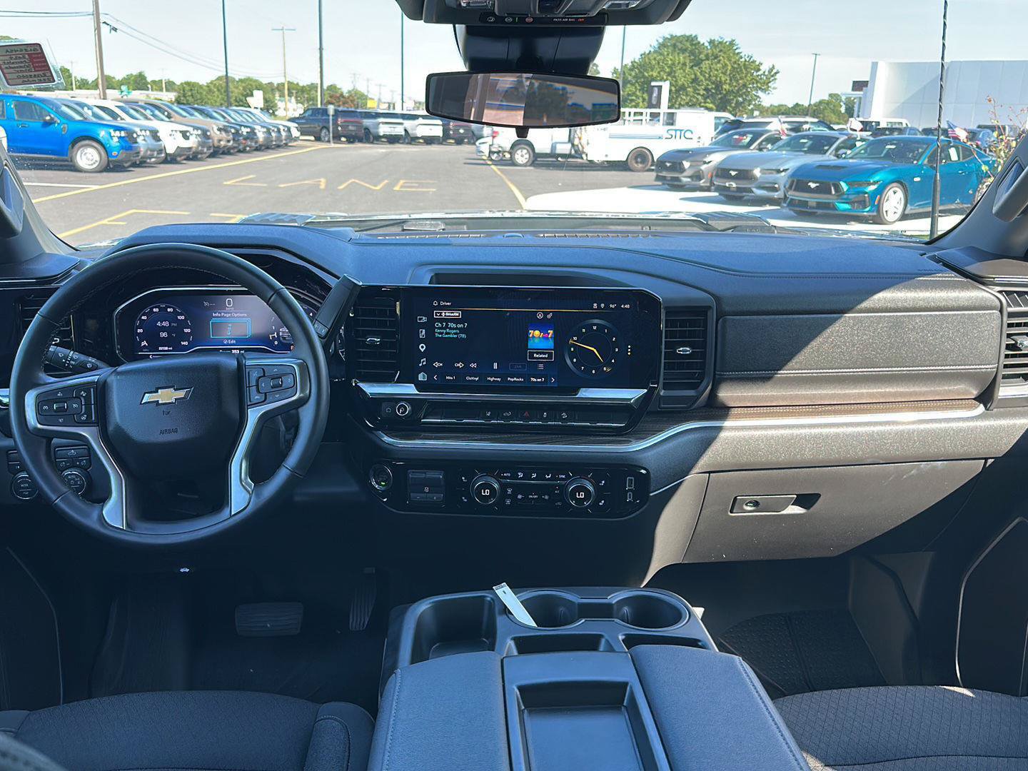 Used 2024 Chevrolet Silverado 2500 LT w/ Convenience Package AWD/4WD image 14