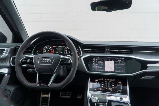 Certified 2025 Audi RS 6 performance AWD/4WD image 23