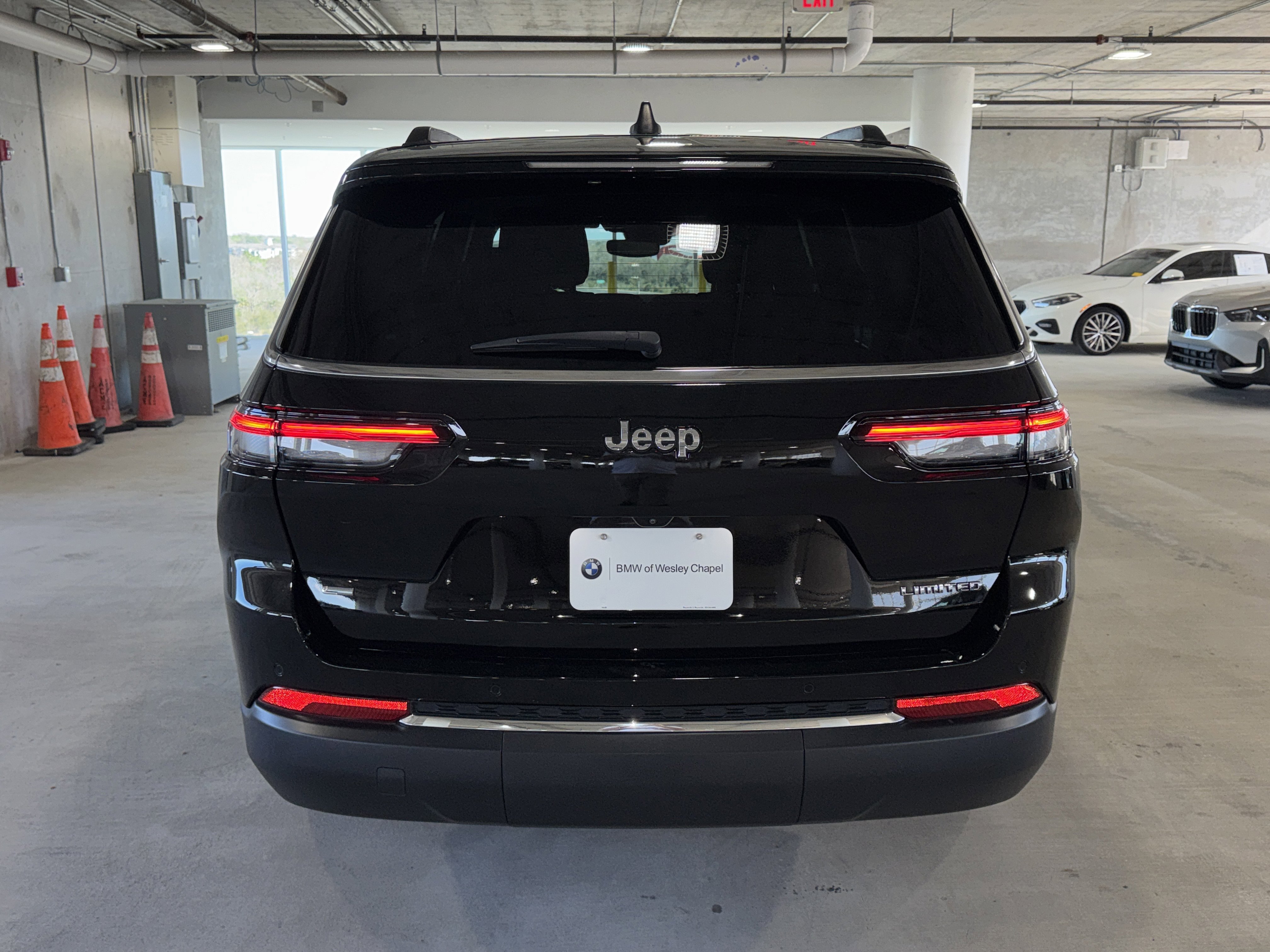 Used 2022 Jeep Grand Cherokee L Limited image 7