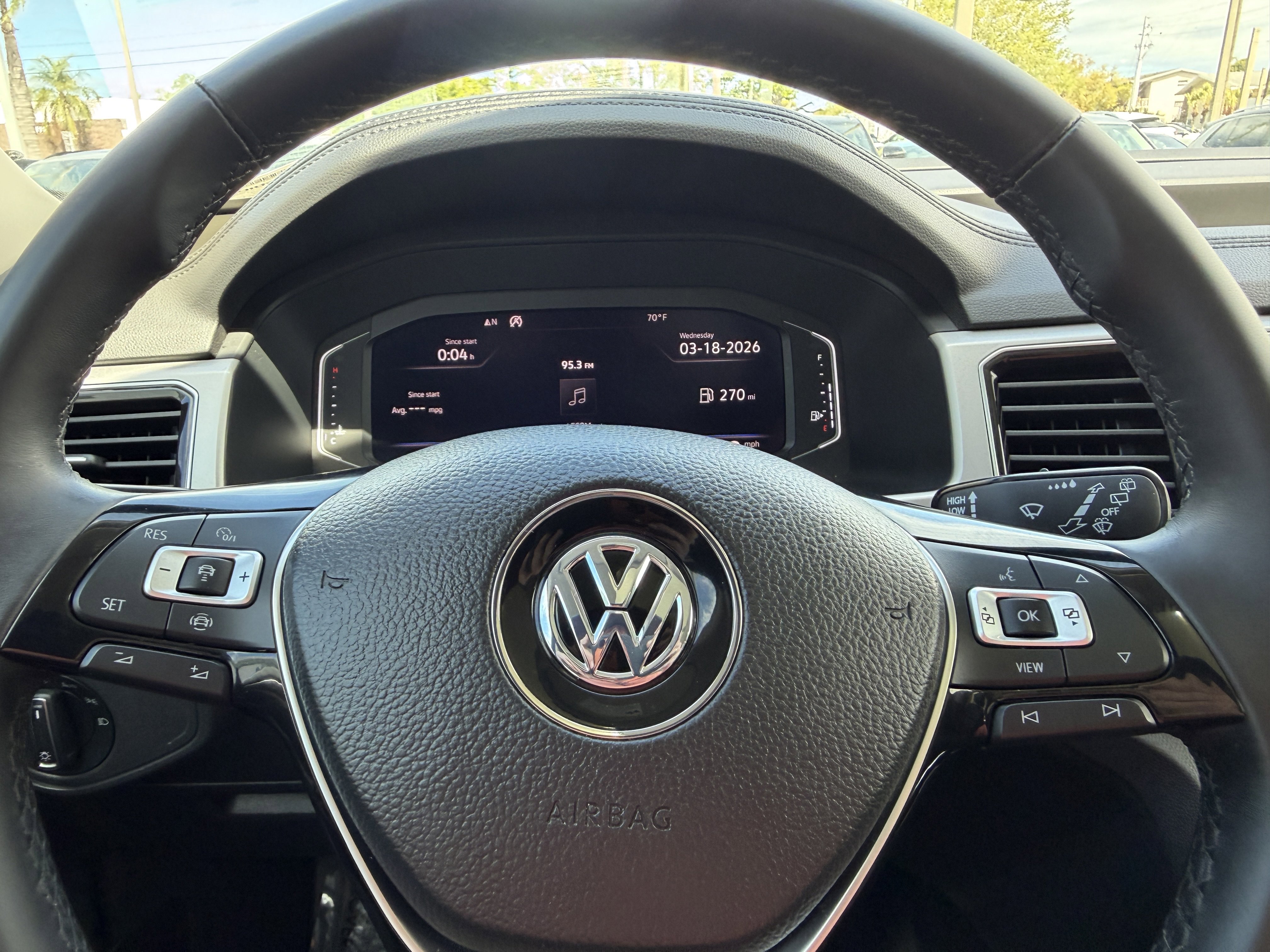 Used 2019 Volkswagen Atlas SEL FWD image 26