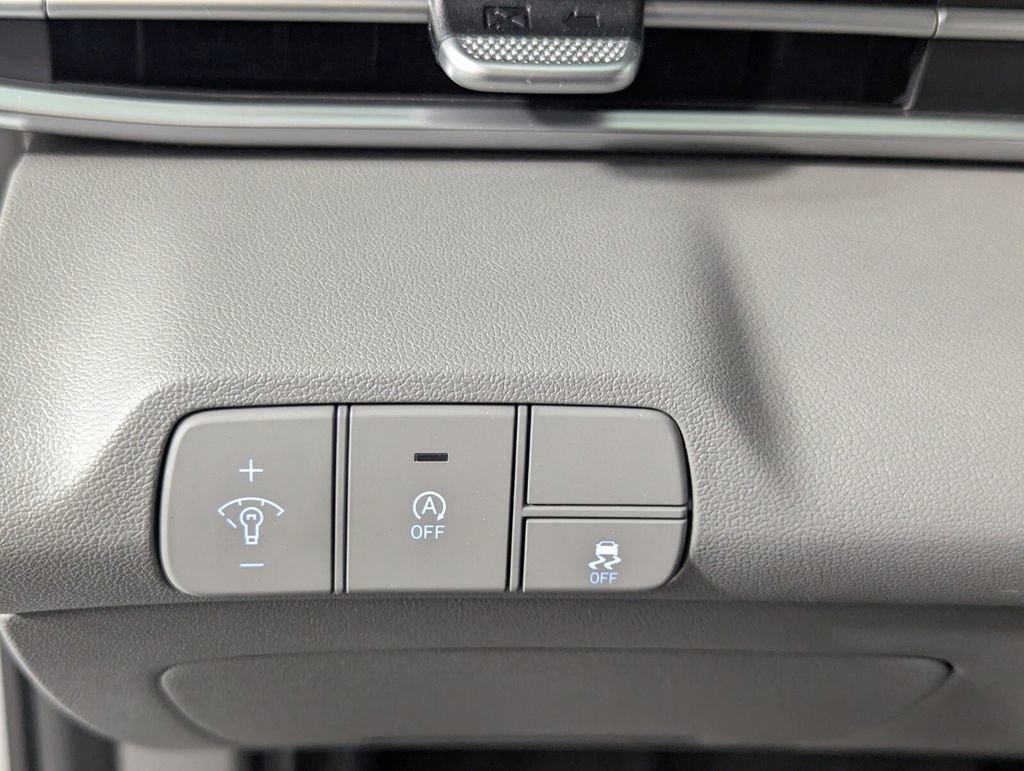 New 2026 Hyundai Elantra SE FWD image 13