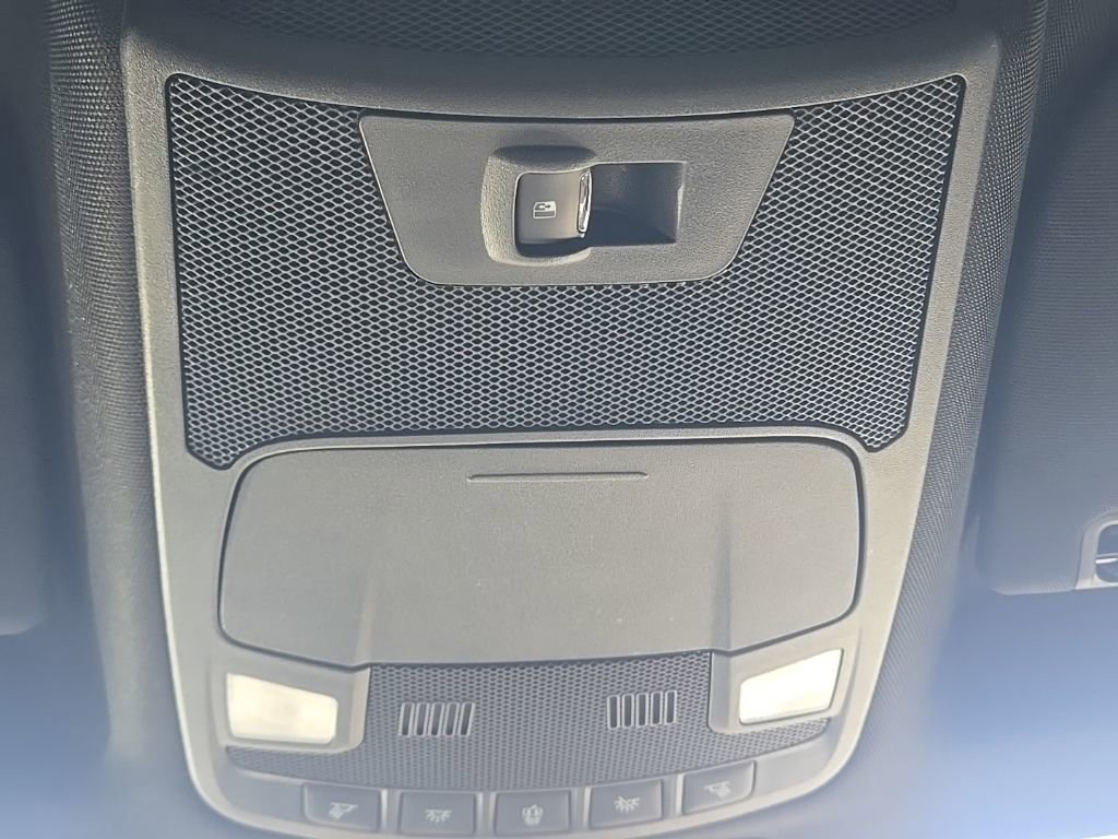 Used 2019 Ford F150 XLT w/ Equipment Group 302A Luxury image 23