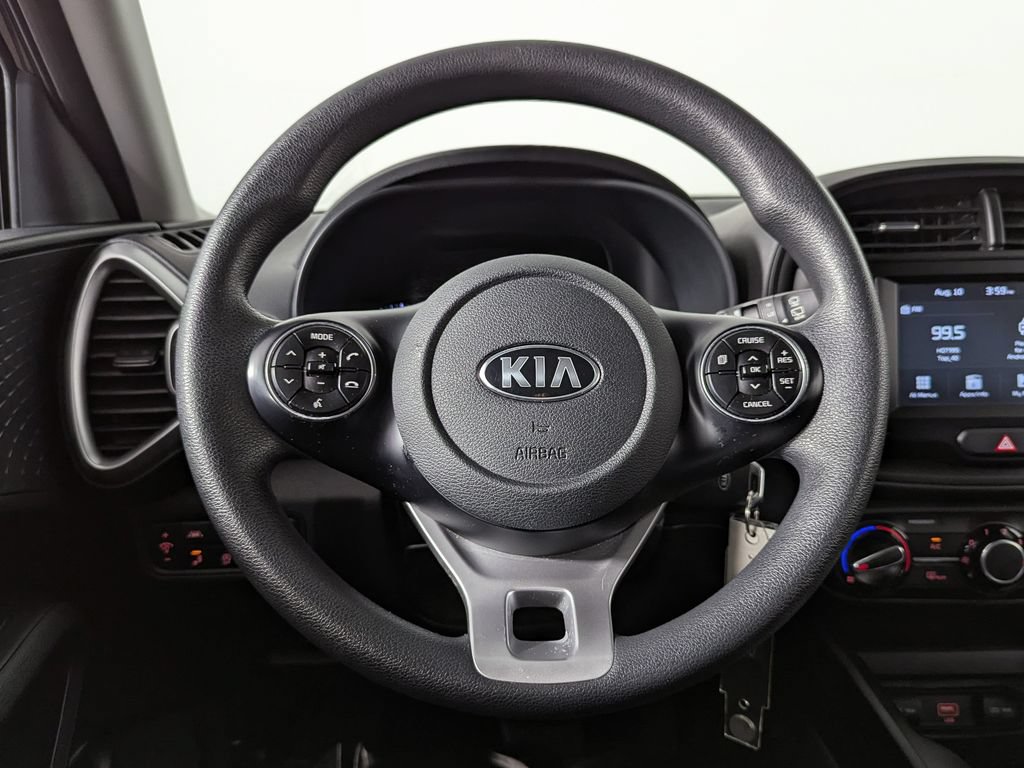 Used 2020 Kia Soul S FWD image 26