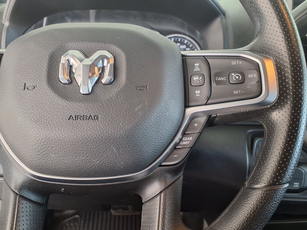 Used 2026 RAM 2500 Tradesman w/ Chrome Appearance Group AWD/4WD image 27