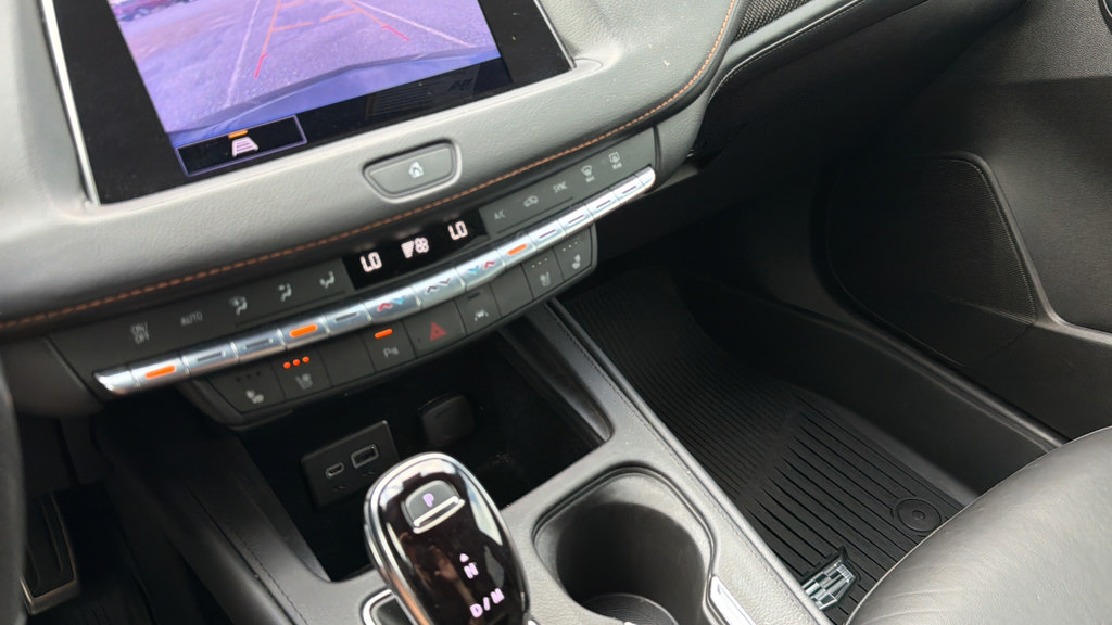 Used 2023 Cadillac XT4 Sport FWD image 27