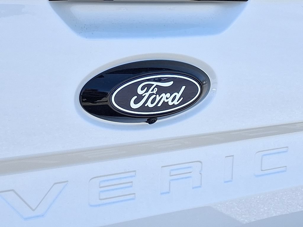 New 2026 Ford Maverick Lariat w/ Black Appearance Package AWD/4WD image 12