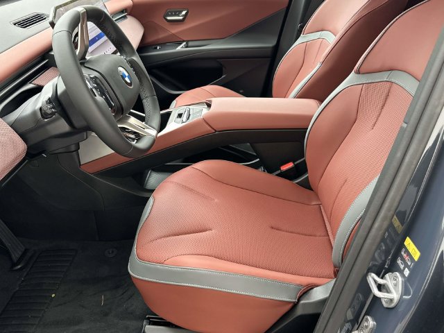 New 2027 BMW iX3 50 xDrive AWD/4WD image 14