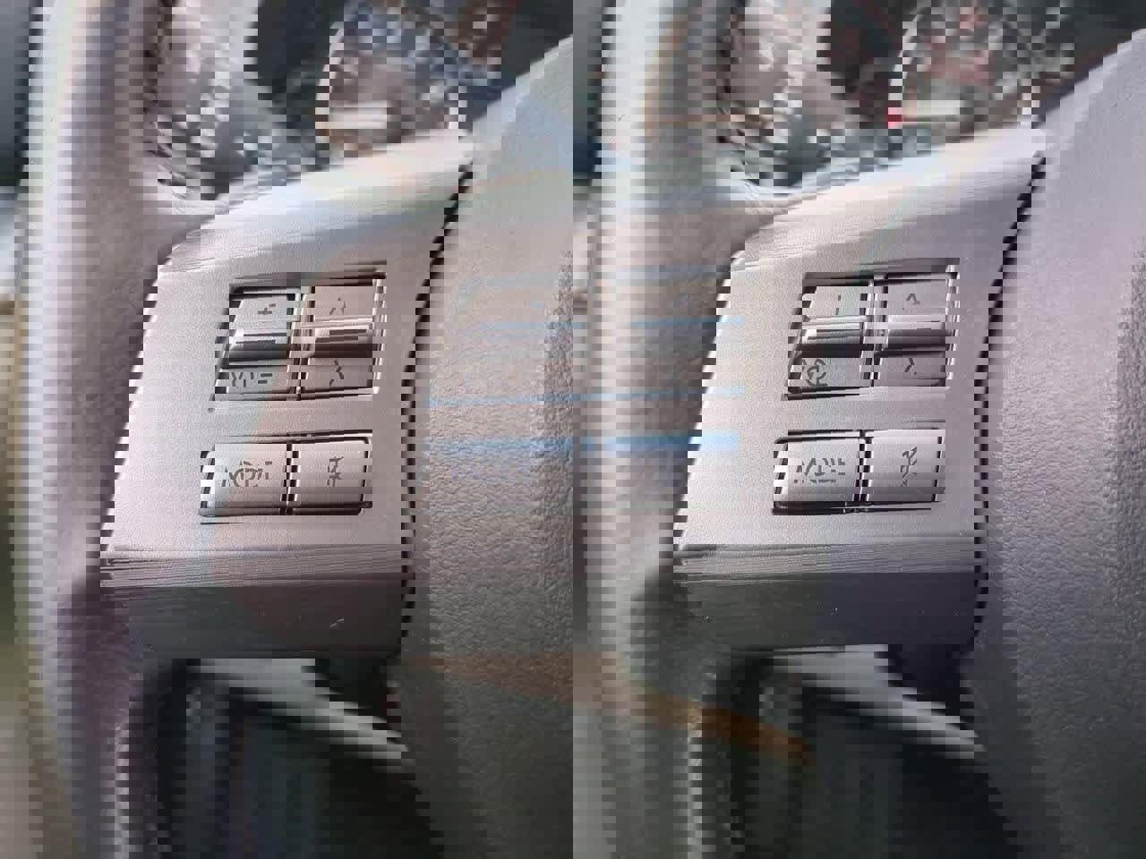 Used 2011 Subaru Outback 2.5i Premium image 22