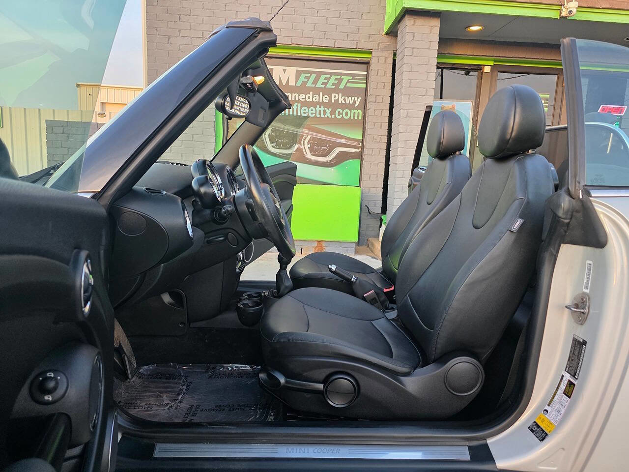 Used 2011 MINI Cooper Convertible w/ Premium Pkg image 20