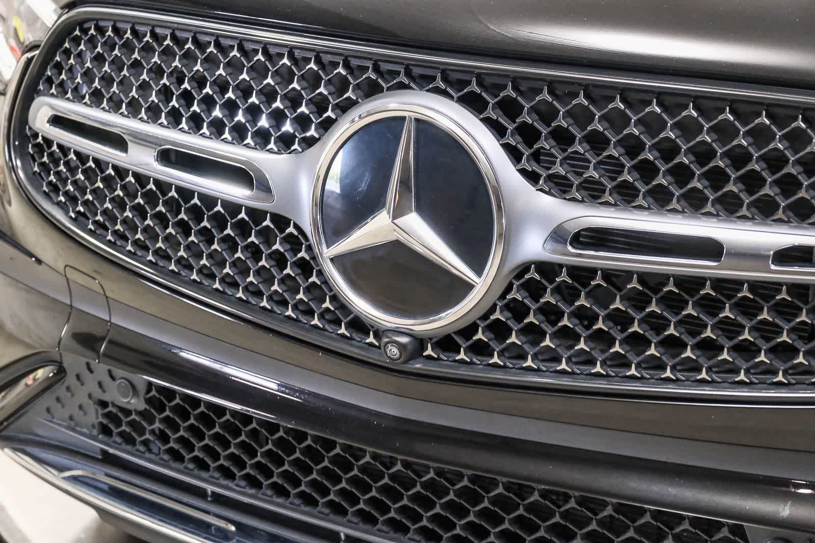 Certified 2024 Mercedes-Benz GLC 300 w/ AMG Line image 13
