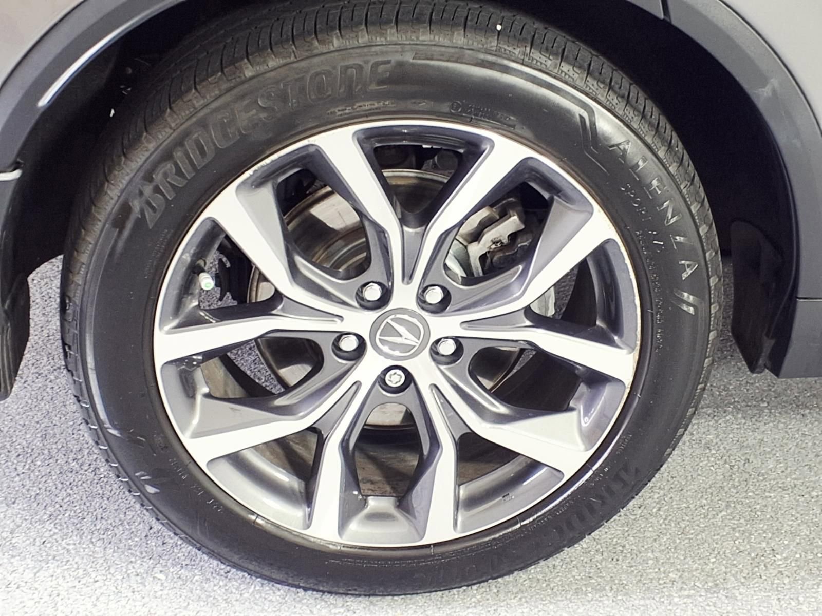 Used 2024 Acura MDX SH-AWD w/ Technology Package image 4