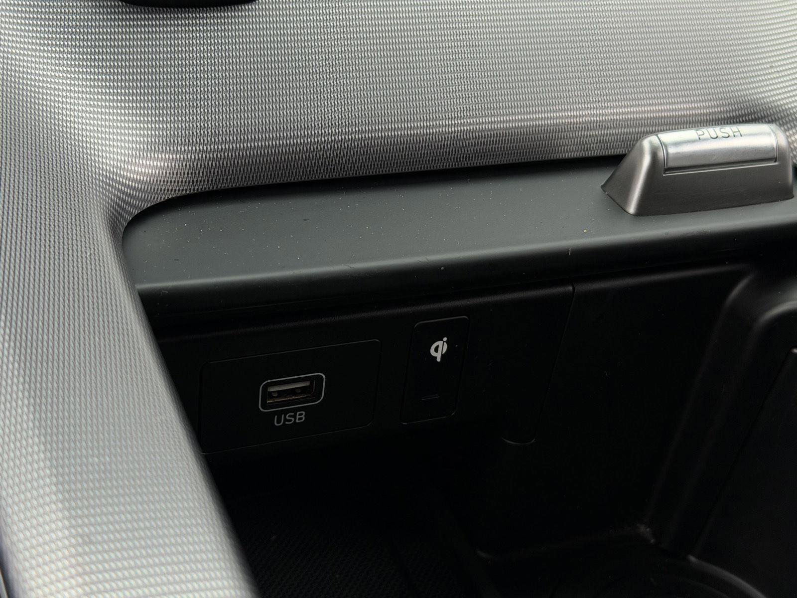 Used 2023 Hyundai Palisade Calligraphy image 18