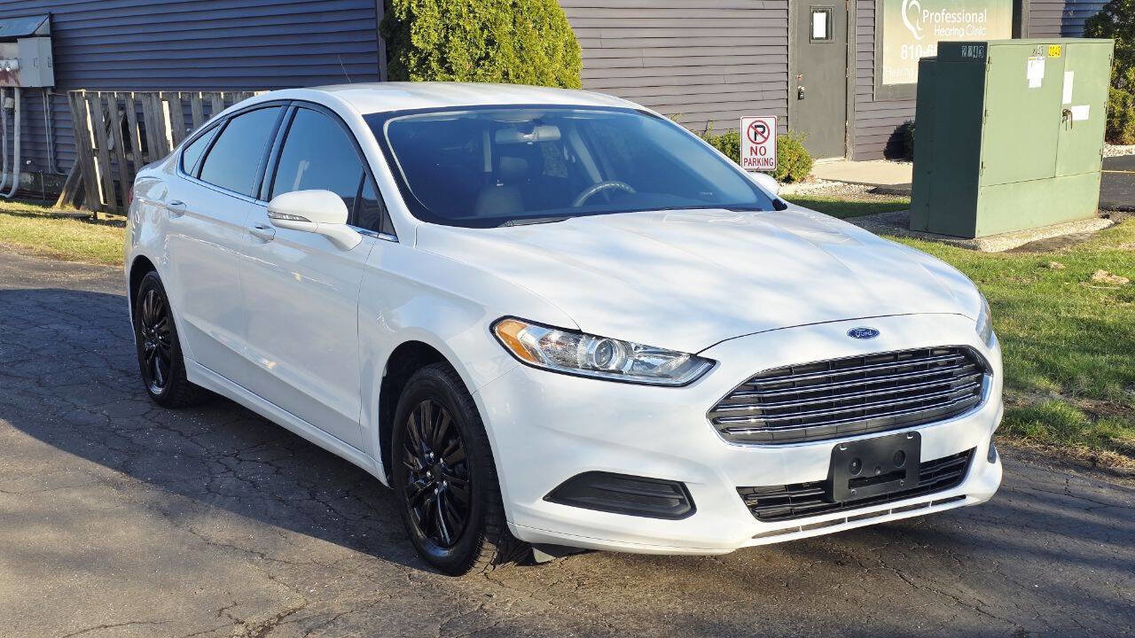 Used 2014 Ford Fusion SE FWD image 8