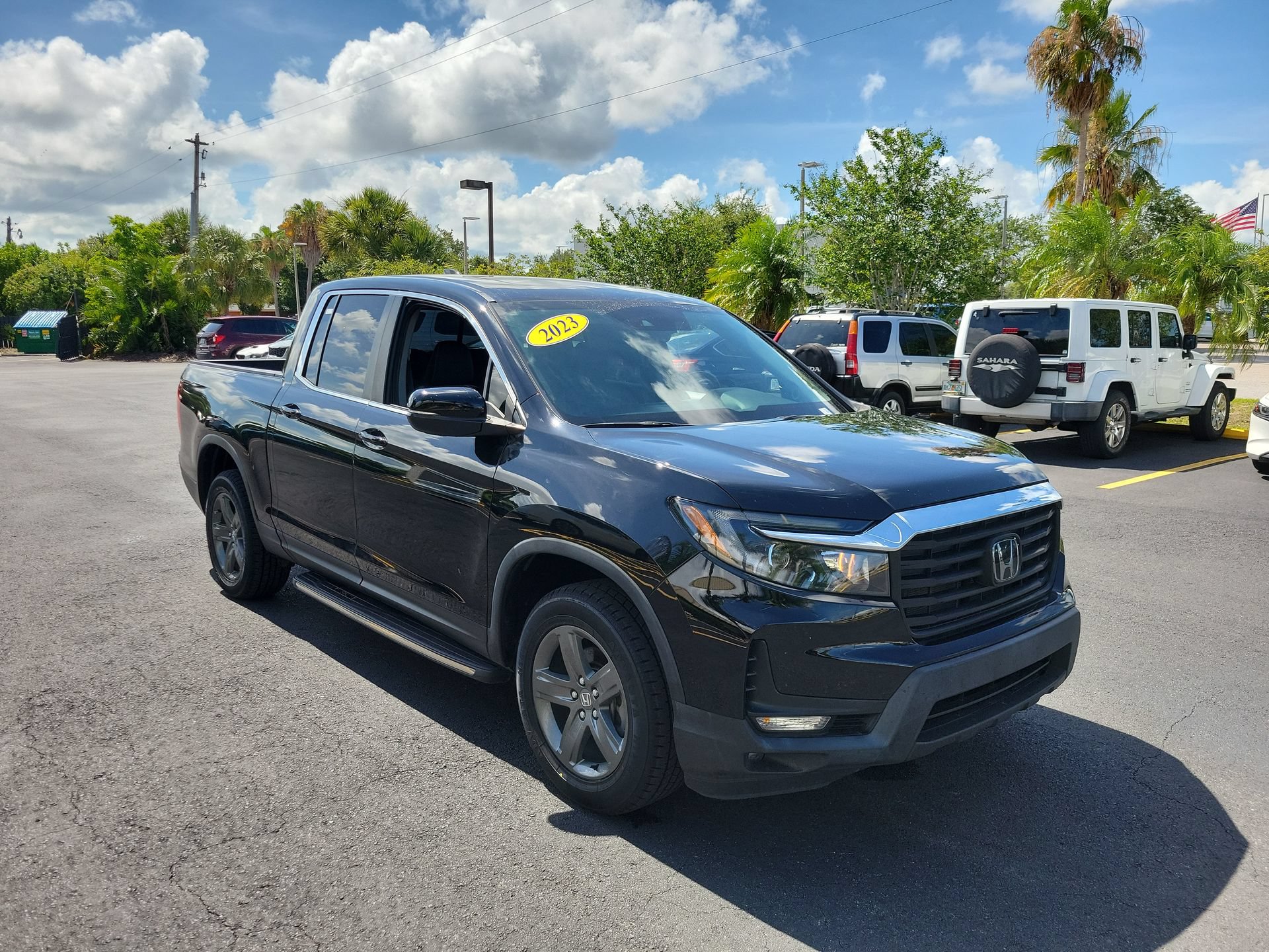 Used 2023 Honda Ridgeline RTL image 2