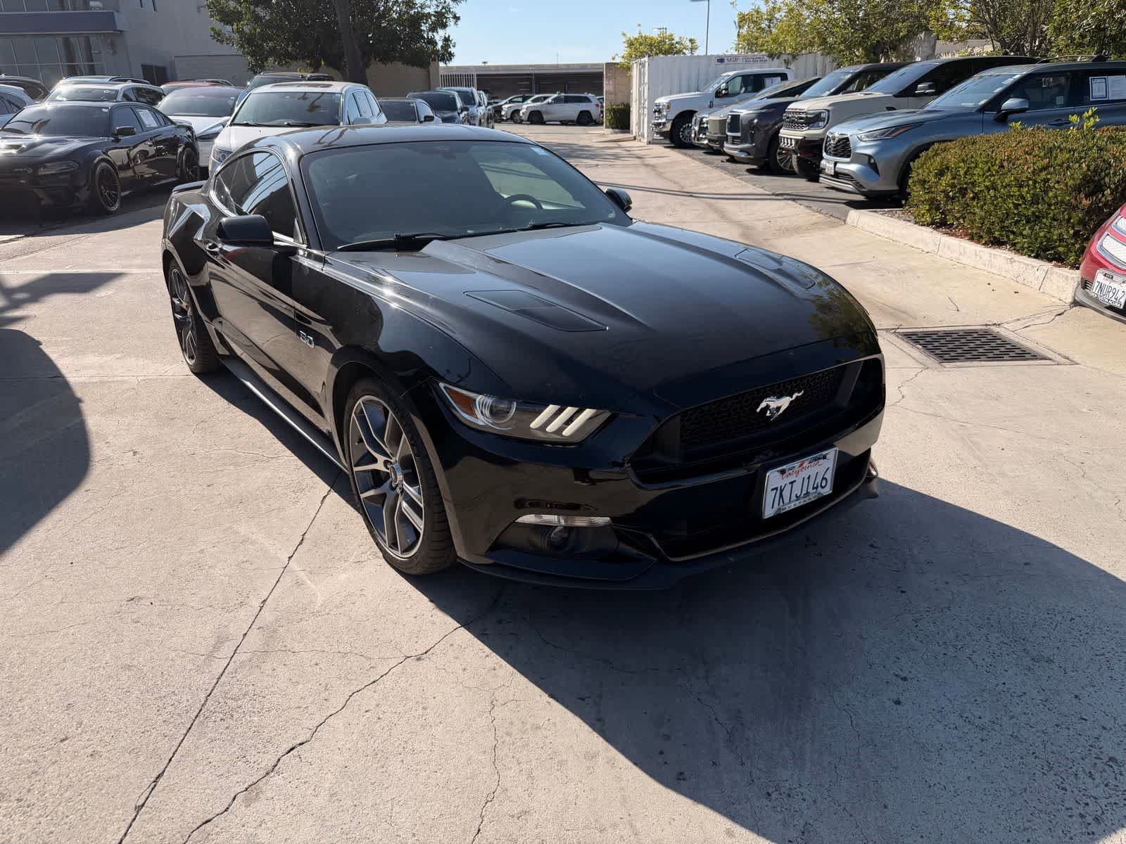 Used 2015 Ford Mustang GT Premium w/ Equipment Group 401A RWD image 7