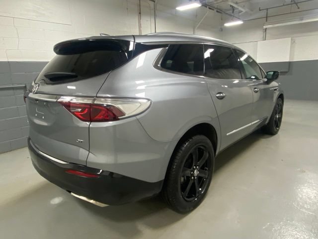 Used 2024 Buick Enclave Essence w/ Experience Buick Package AWD/4WD image 3