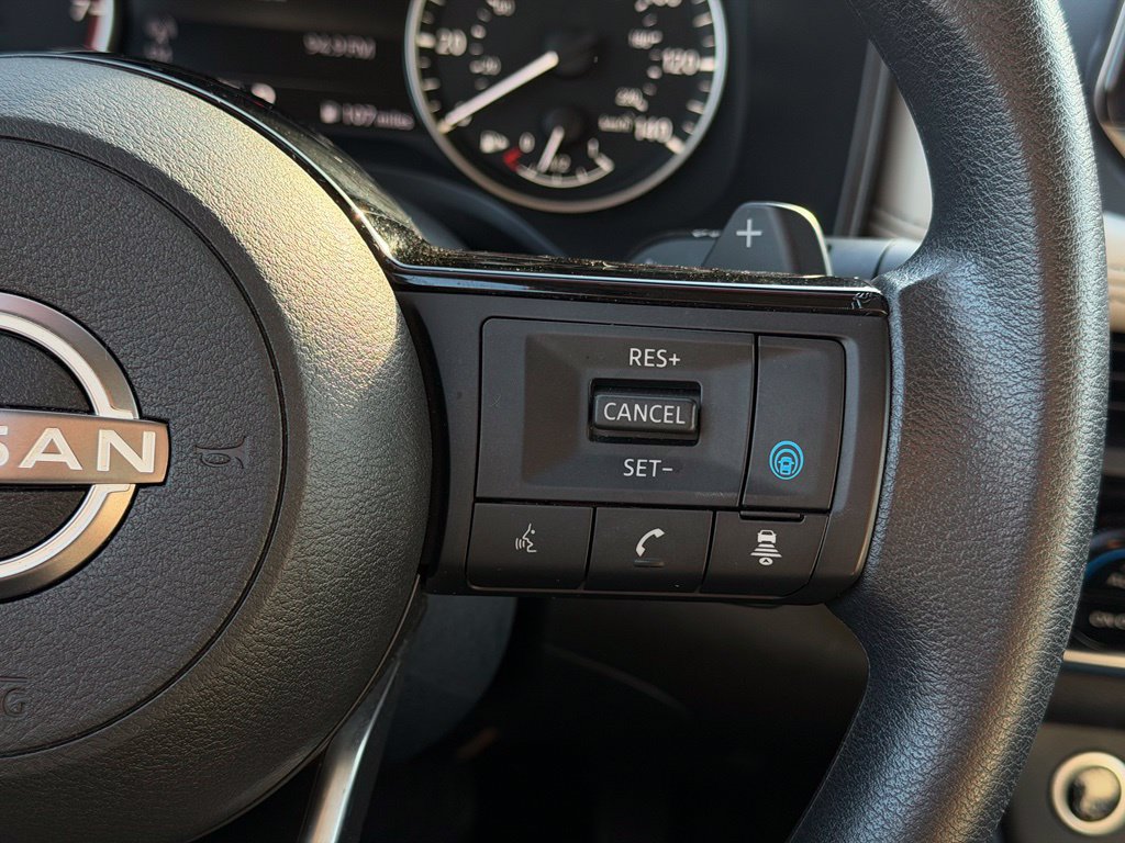 Used 2023 Nissan Rogue SV FWD image 26