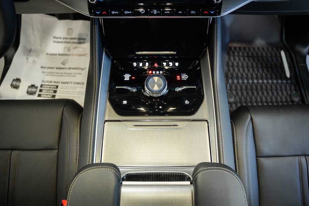 New 2026 Jeep Grand Wagoneer 4WD image 30