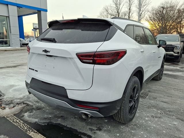 New 2026 Chevrolet Blazer LT w/ Sound & Technology Package AWD/4WD image 4