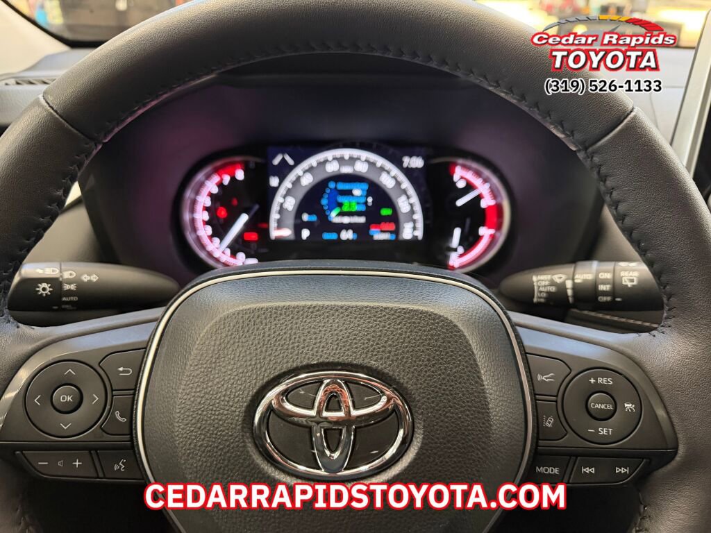 Used 2023 Toyota RAV4 XLE image 13