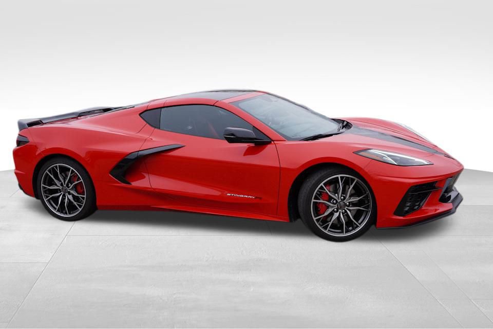 Used 2024 Chevrolet Corvette Stingray Premium Cpe w/ Z51 Performance Package image 3