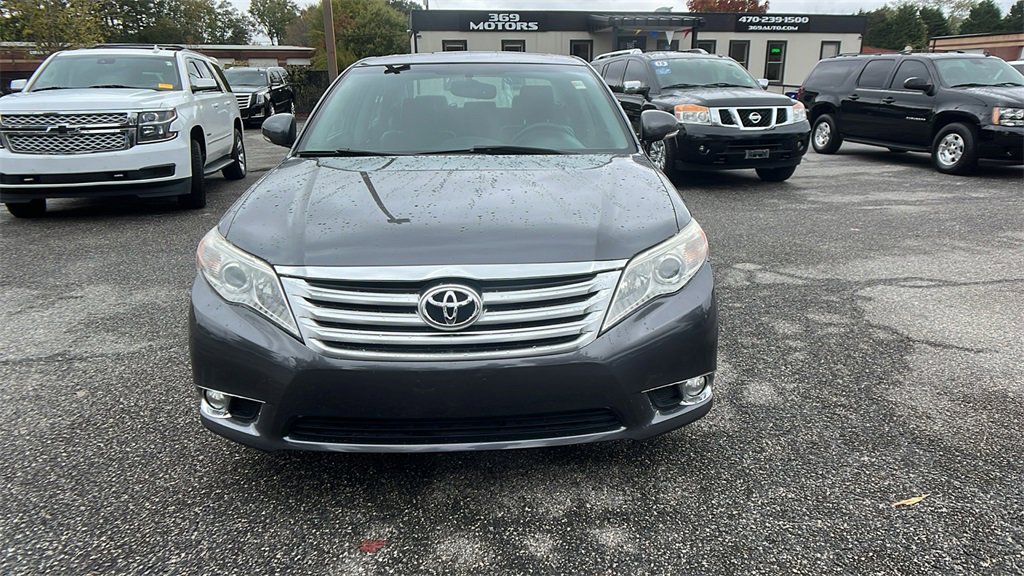 Used 2012 Toyota Avalon image 2