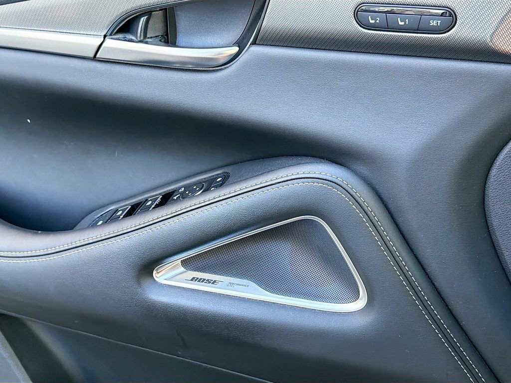 Used 2022 INFINITI QX60 Luxe w/ Performance Audio Package image 23