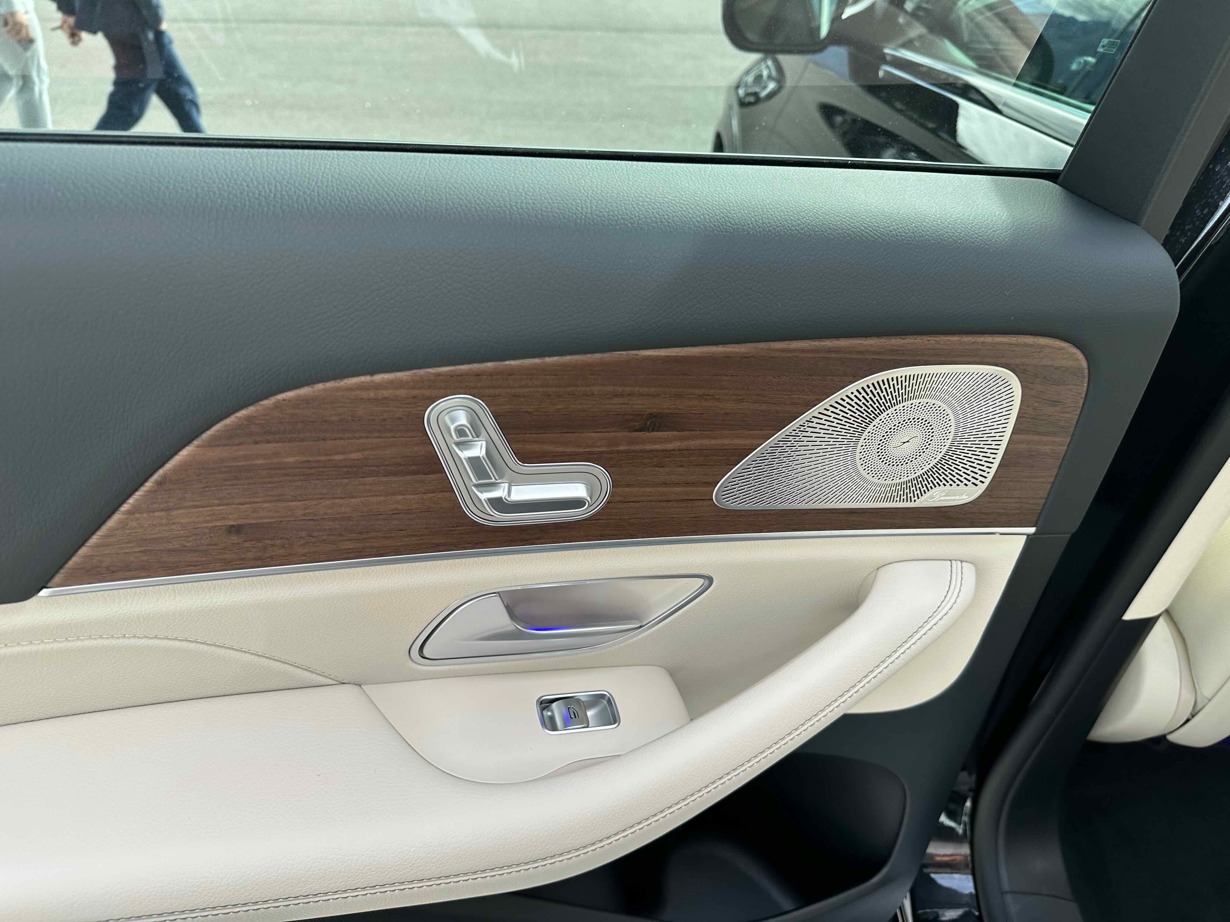 New 2026 Mercedes-Benz GLE 450 4MATIC image 12