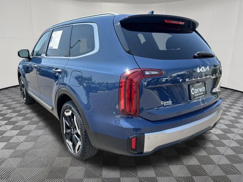 Used 2025 Kia Telluride S AWD/4WD image 5