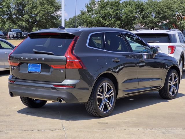 Used 2021 Volvo XC60 T5 Momentum w/ Premium Package FWD image 6